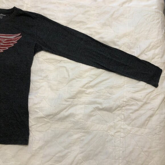3/$25 ❥ NHL Detroit Red Wings Hockey Long-Sleeve Cotton Stretch Logo Tee XL - Picture 5 of 13